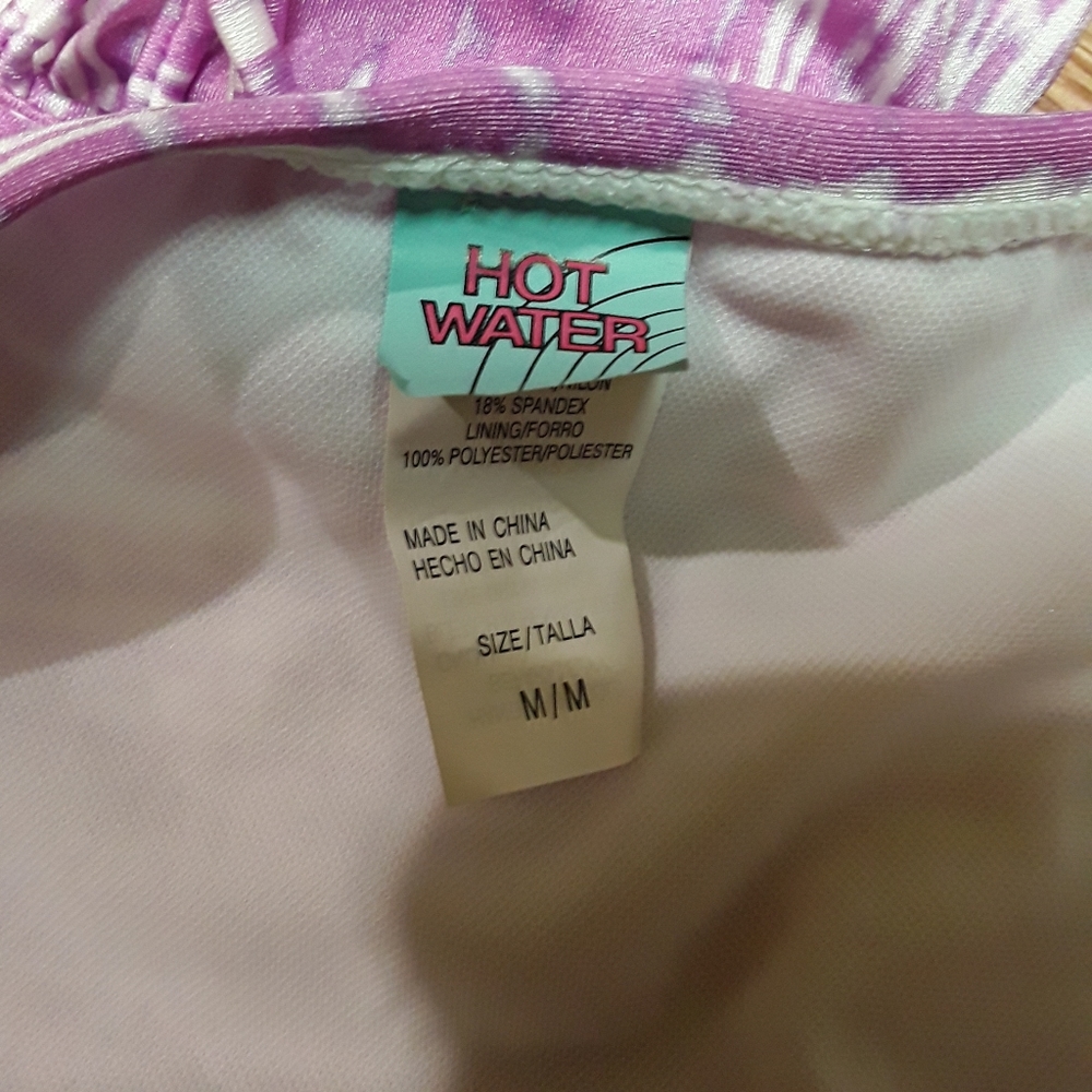 NWOT Hot Water Bikini - Picture 3 of 3